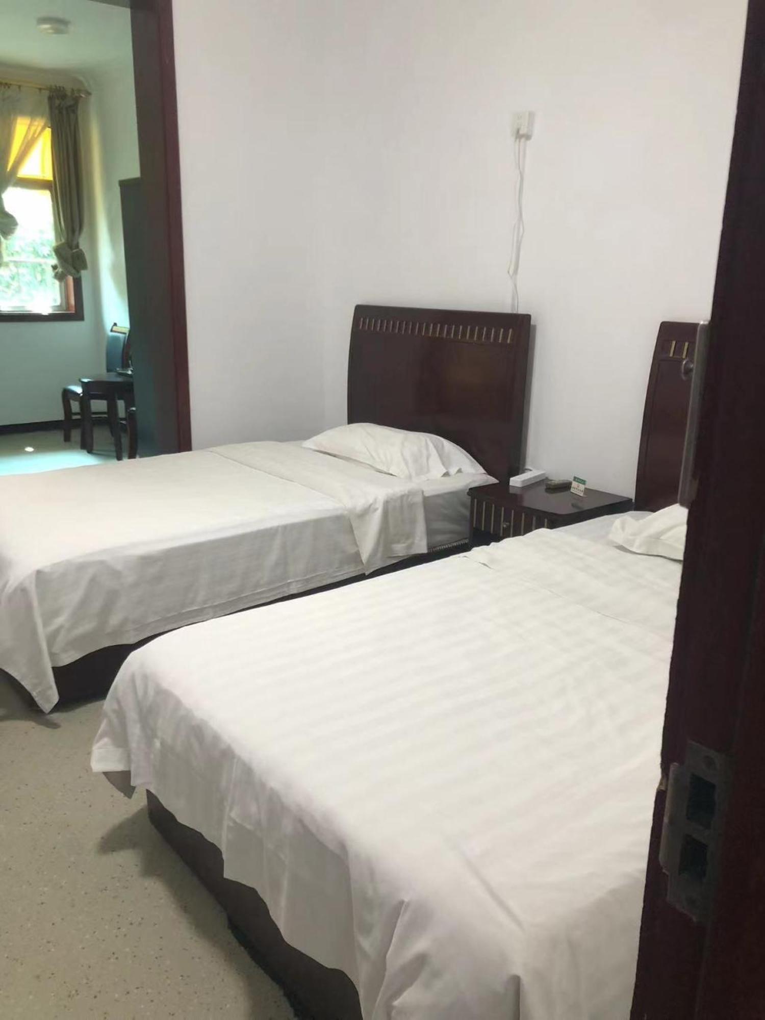 Chengdu Sichuan University Budget Hotel Екстериор снимка