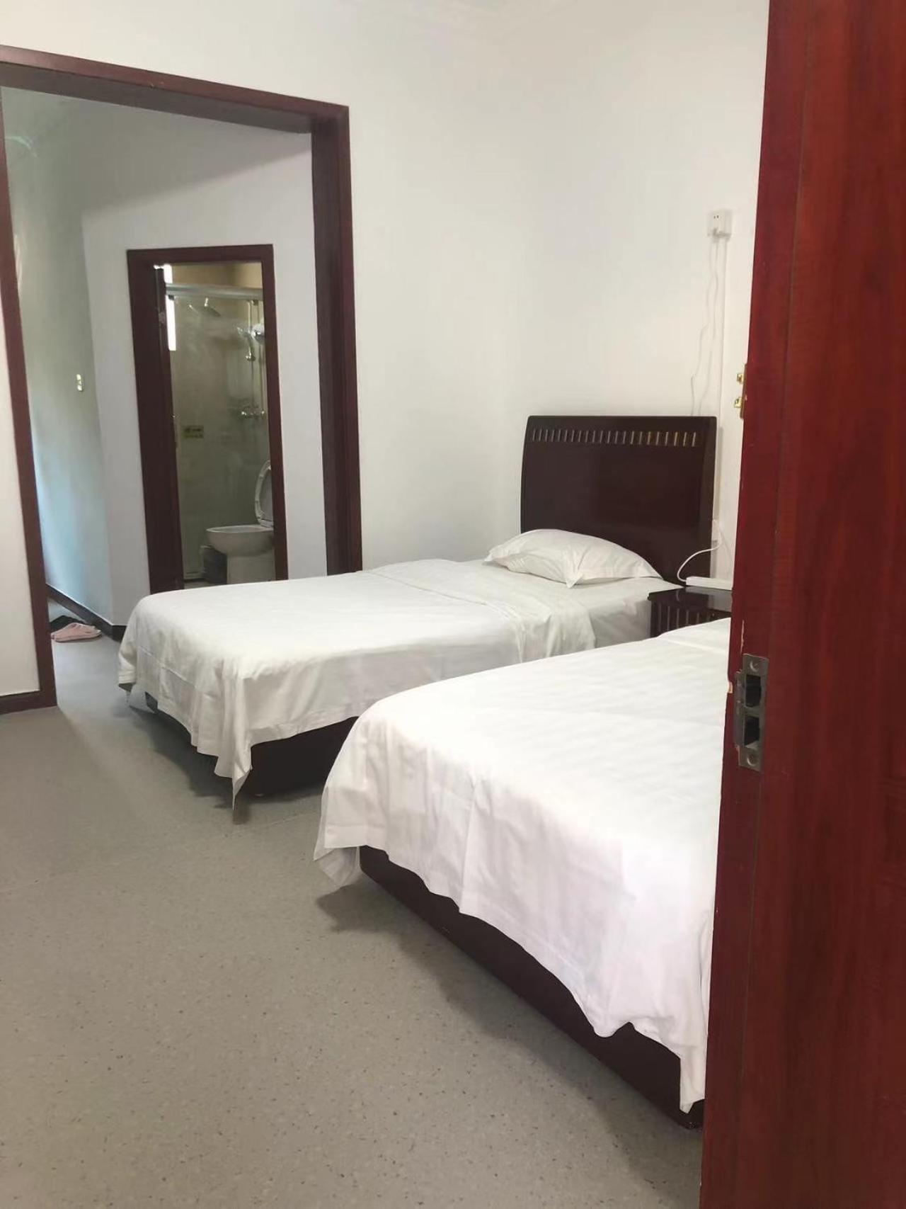 Chengdu Sichuan University Budget Hotel Екстериор снимка